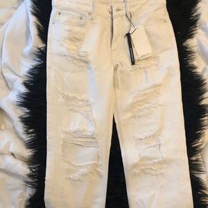Zara White Boyfriend Jeans